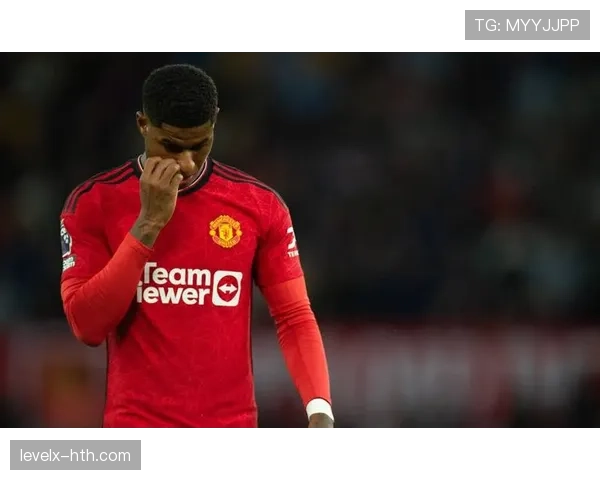 滕哈赫重塑球队文化，曼联剑指新高度引关注