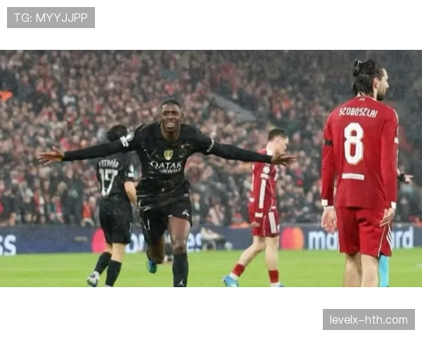 巴黎欧冠突破压力持续增加，球队状态面临考验对后续表现形成制约